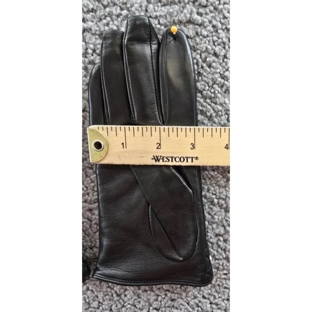 Bloomingdale's Fancy Quilted Leather Gloves Women's 7 Black Faux Pearl Trim